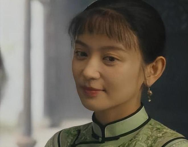 齐聚但凡春夏拉胯点都压不住6位女配开元棋牌《人生若如初见》7位美女(图12)